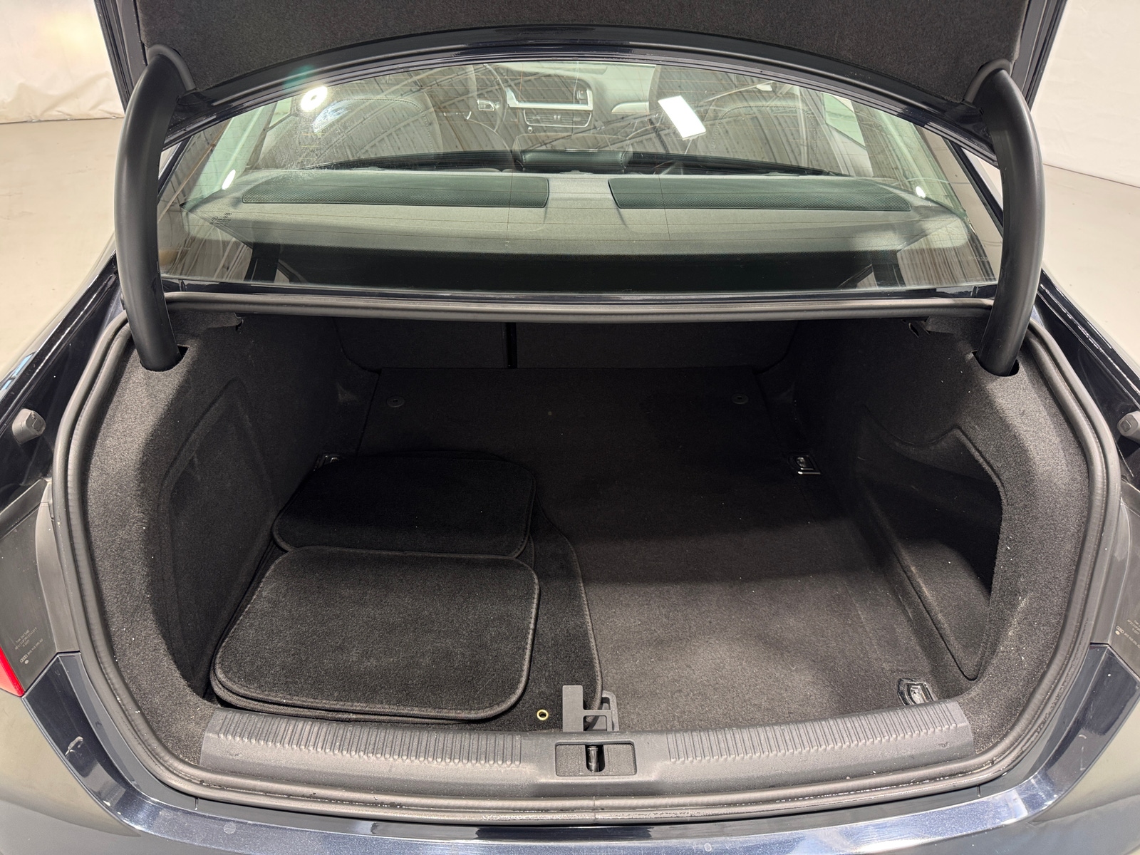 Thumbnail: 2016 Audi A4 - 6