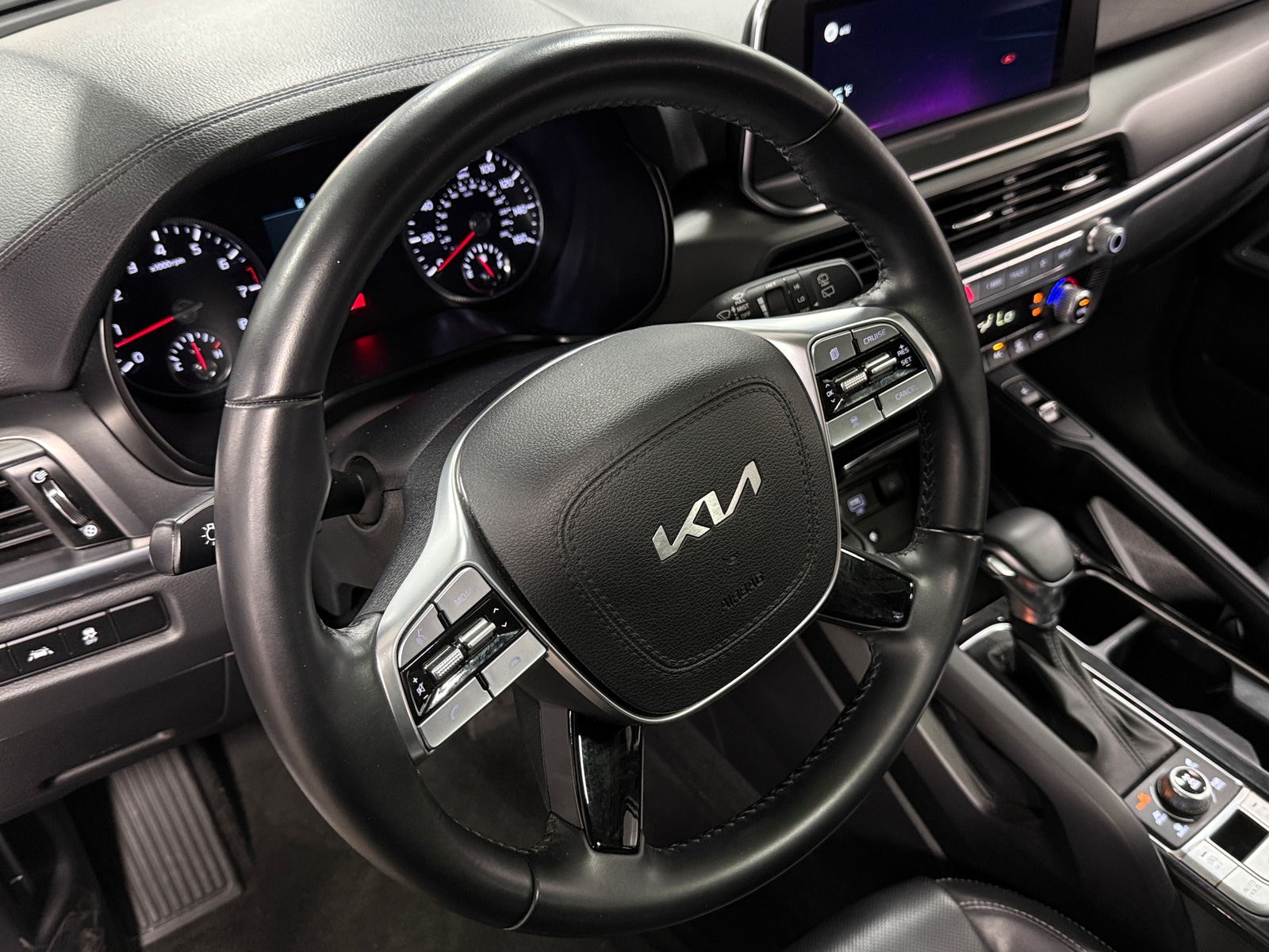 Thumbnail: 2022 Kia Telluride - 4