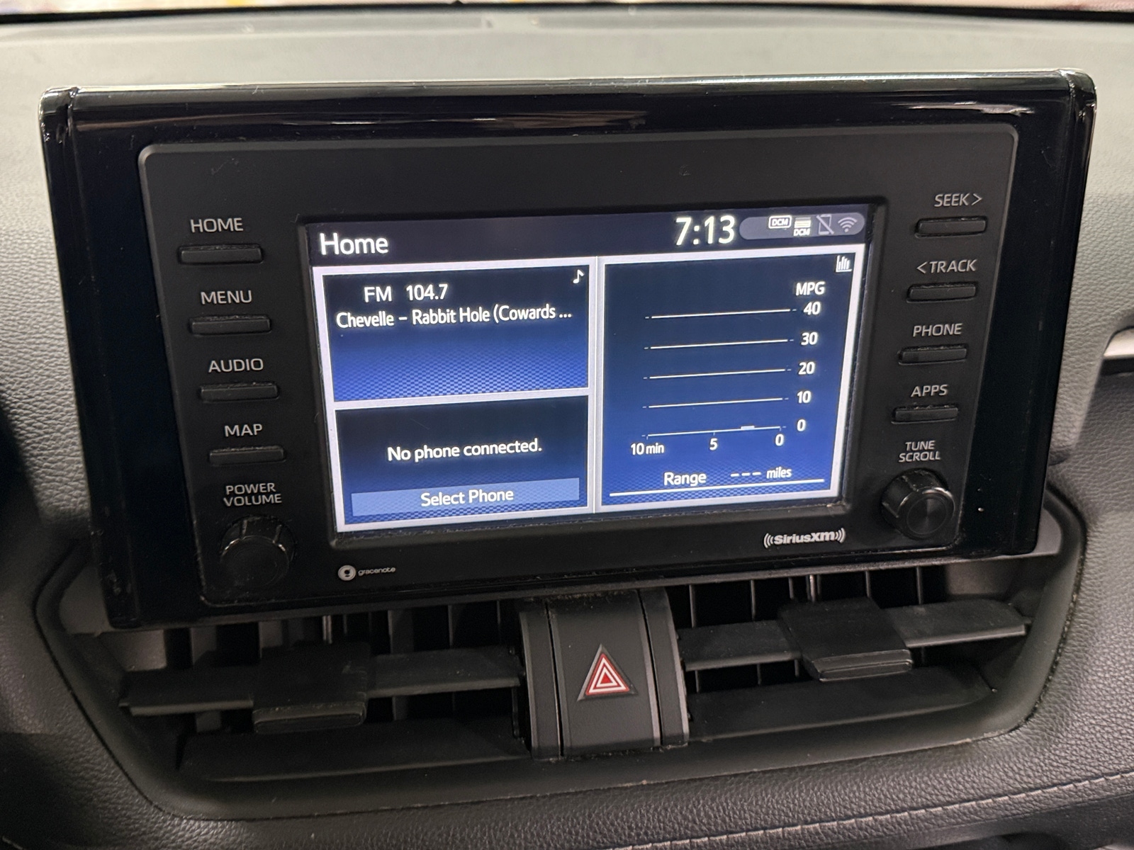 Thumbnail: 2020 Toyota RAV4 - 4