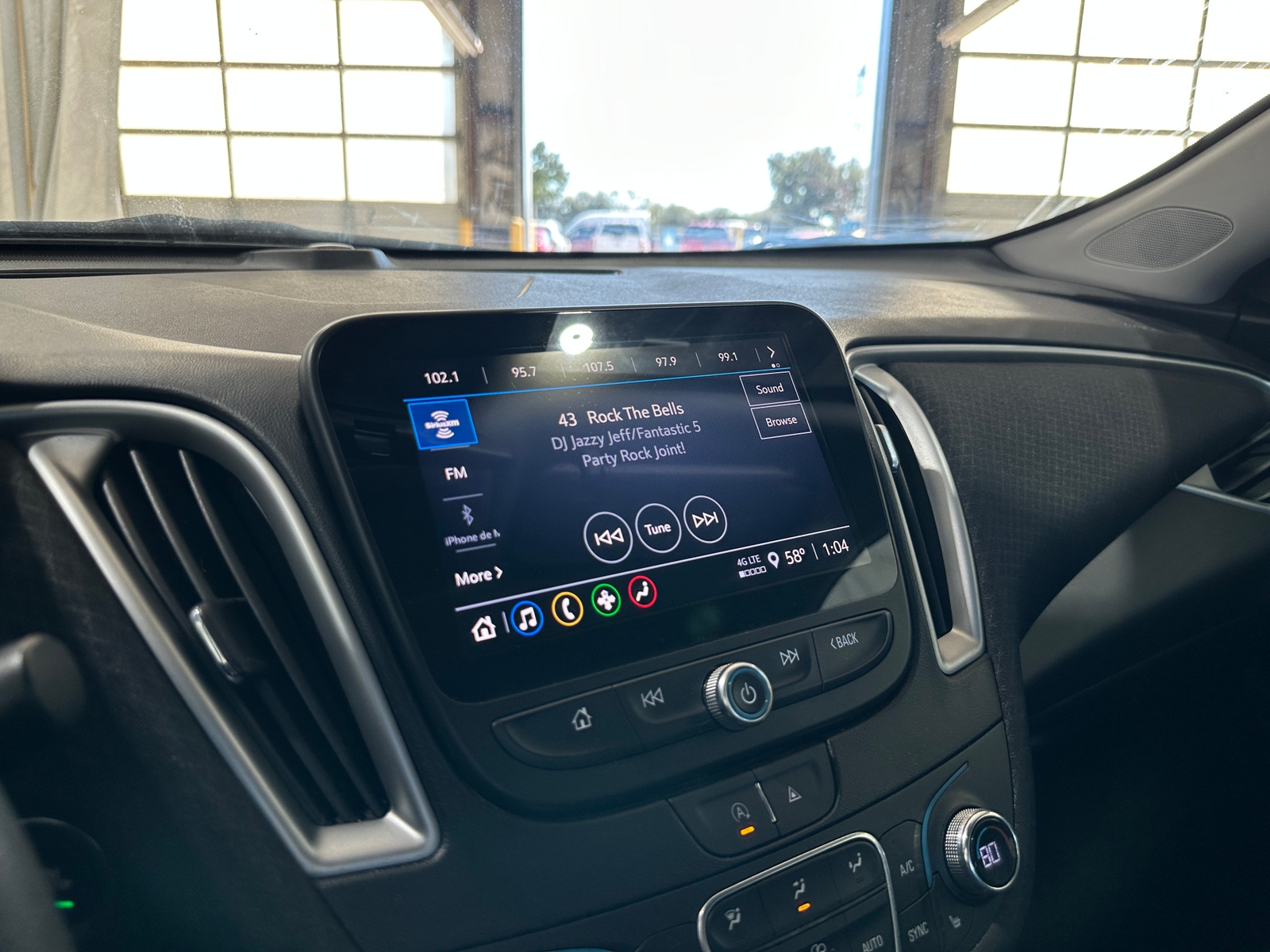 Thumbnail: 2023 Chevrolet Malibu - 4