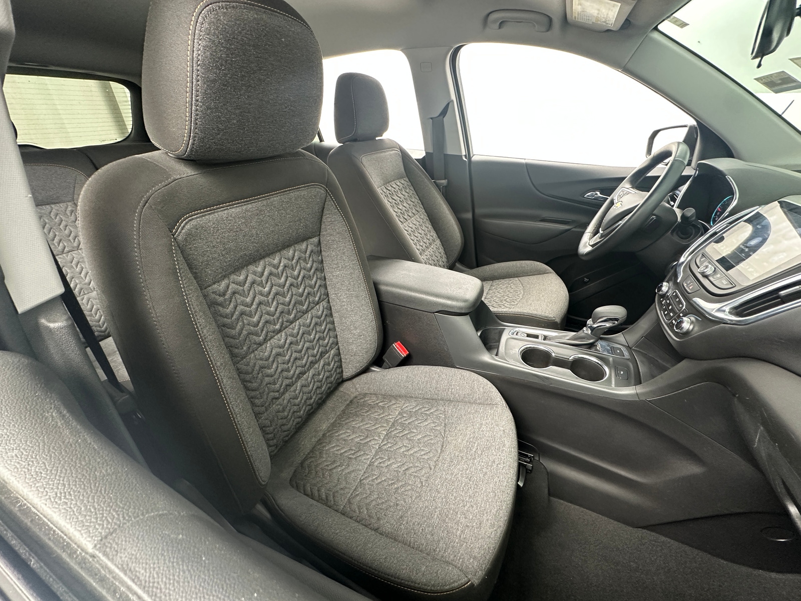 Thumbnail: 2023 Chevrolet Equinox - 2