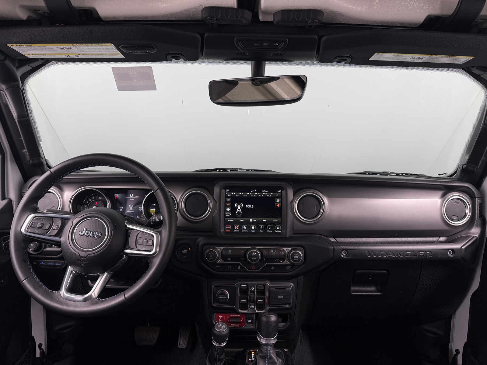 Thumbnail: 2022 Jeep Wrangler - 3