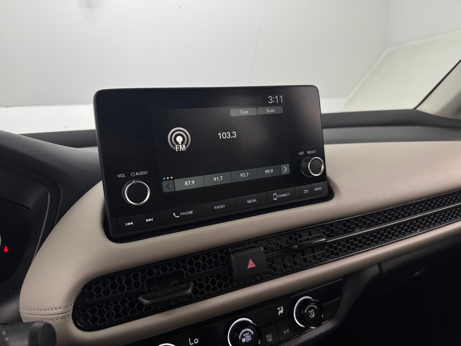 Thumbnail: 2024 Honda HR-V - 4