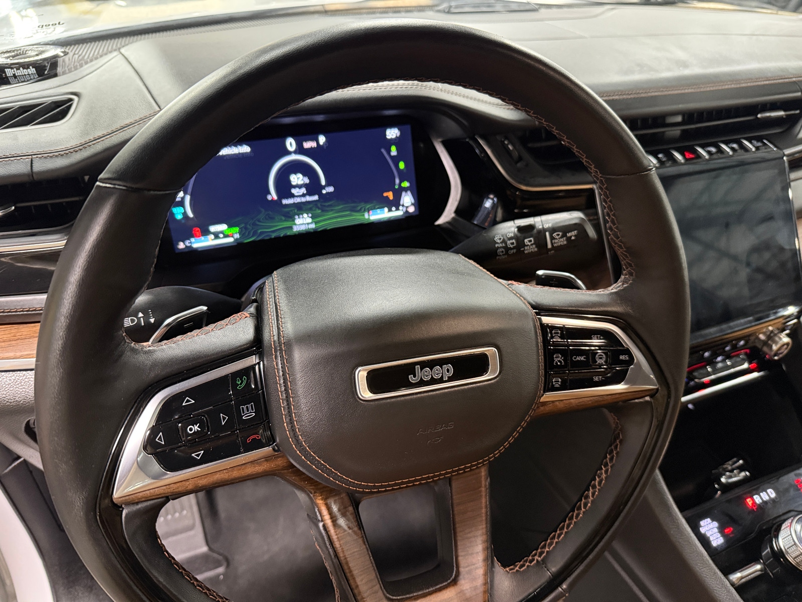 Thumbnail: 2022 Jeep Grand Cherokee - 4