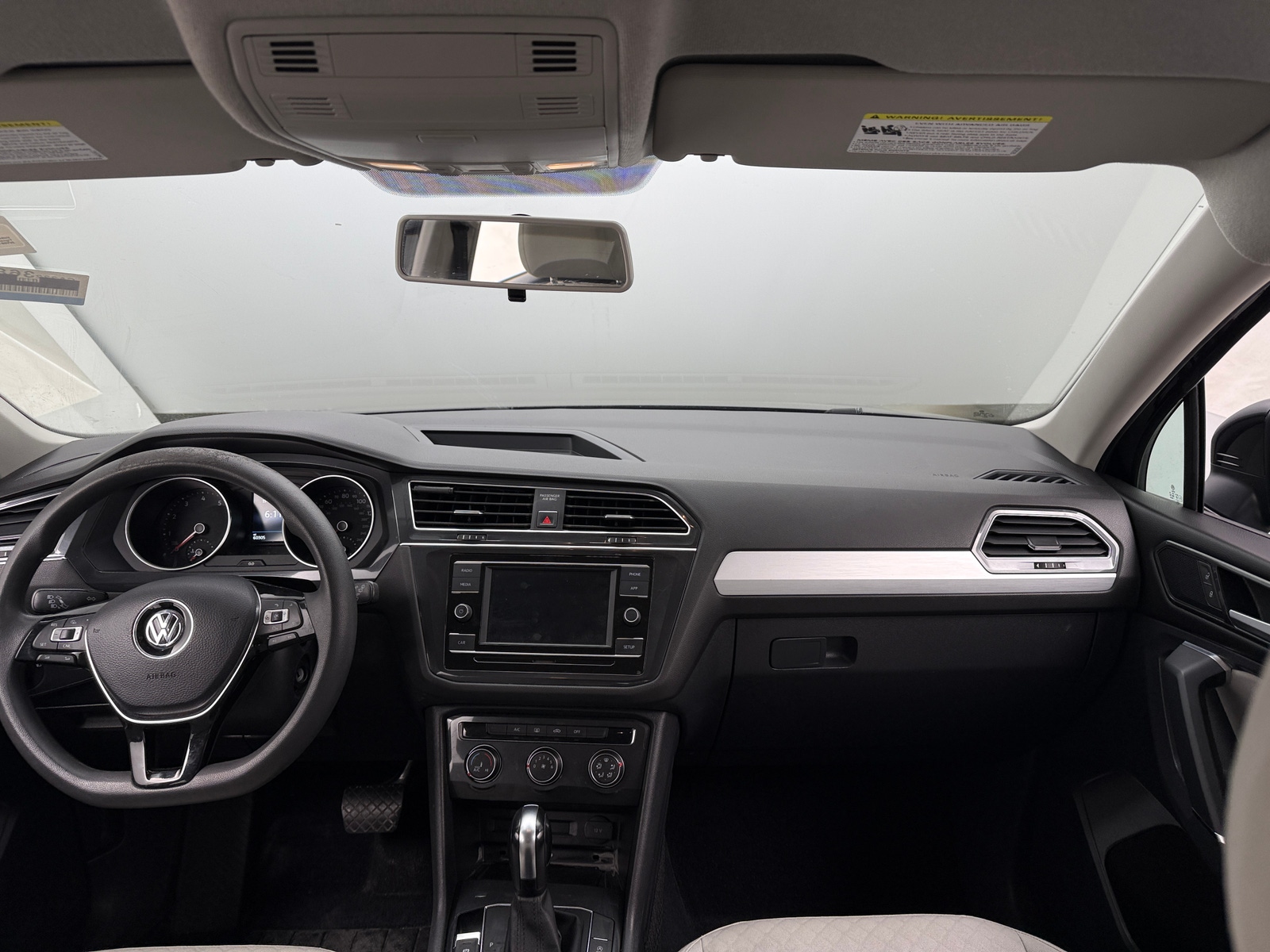 Thumbnail: 2018 Volkswagen Tiguan - 3