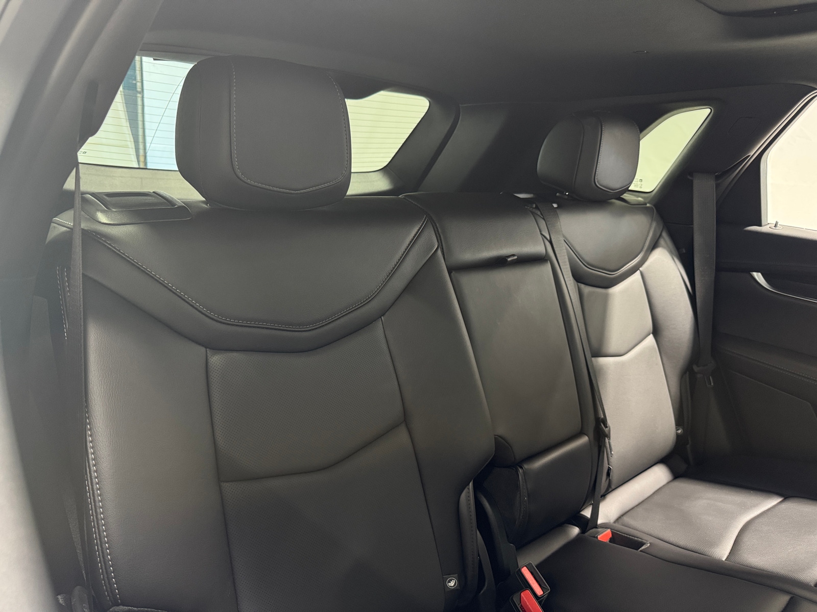 Thumbnail: 2025 Cadillac XT5 - 5