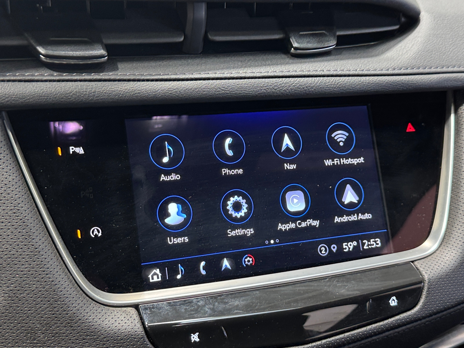 Thumbnail: 2025 Cadillac XT5 - 3