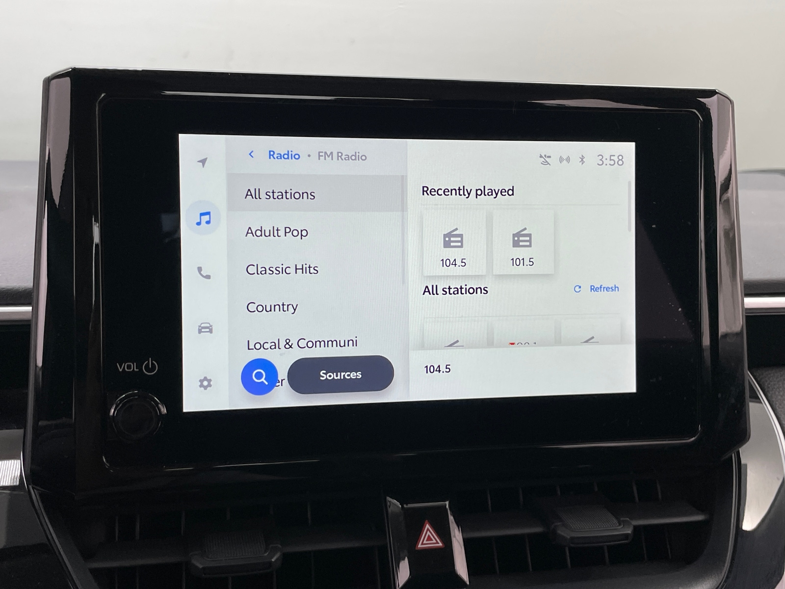 Thumbnail: 2023 Toyota Corolla - 4