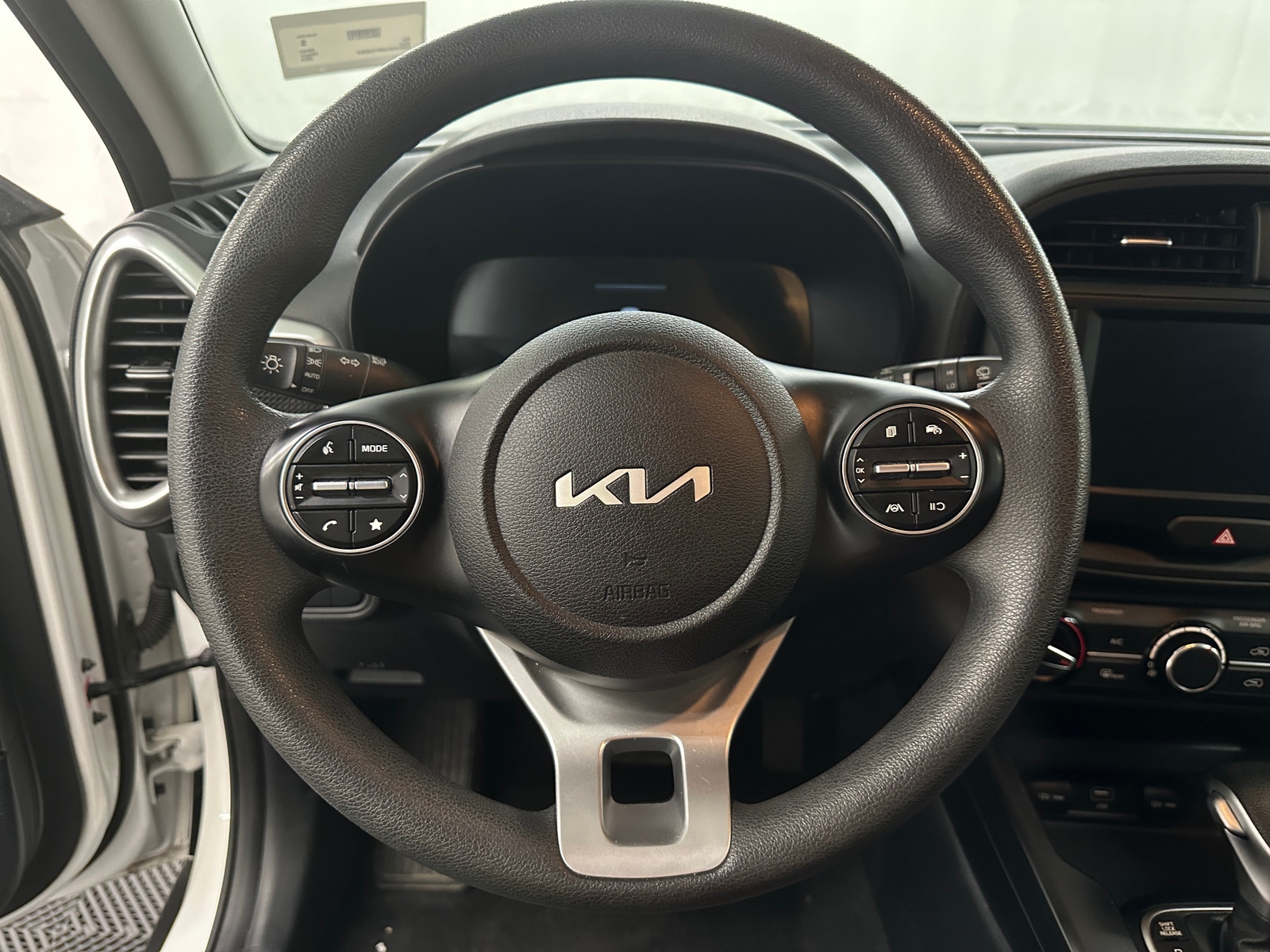 Thumbnail: 2024 Kia Soul - 5