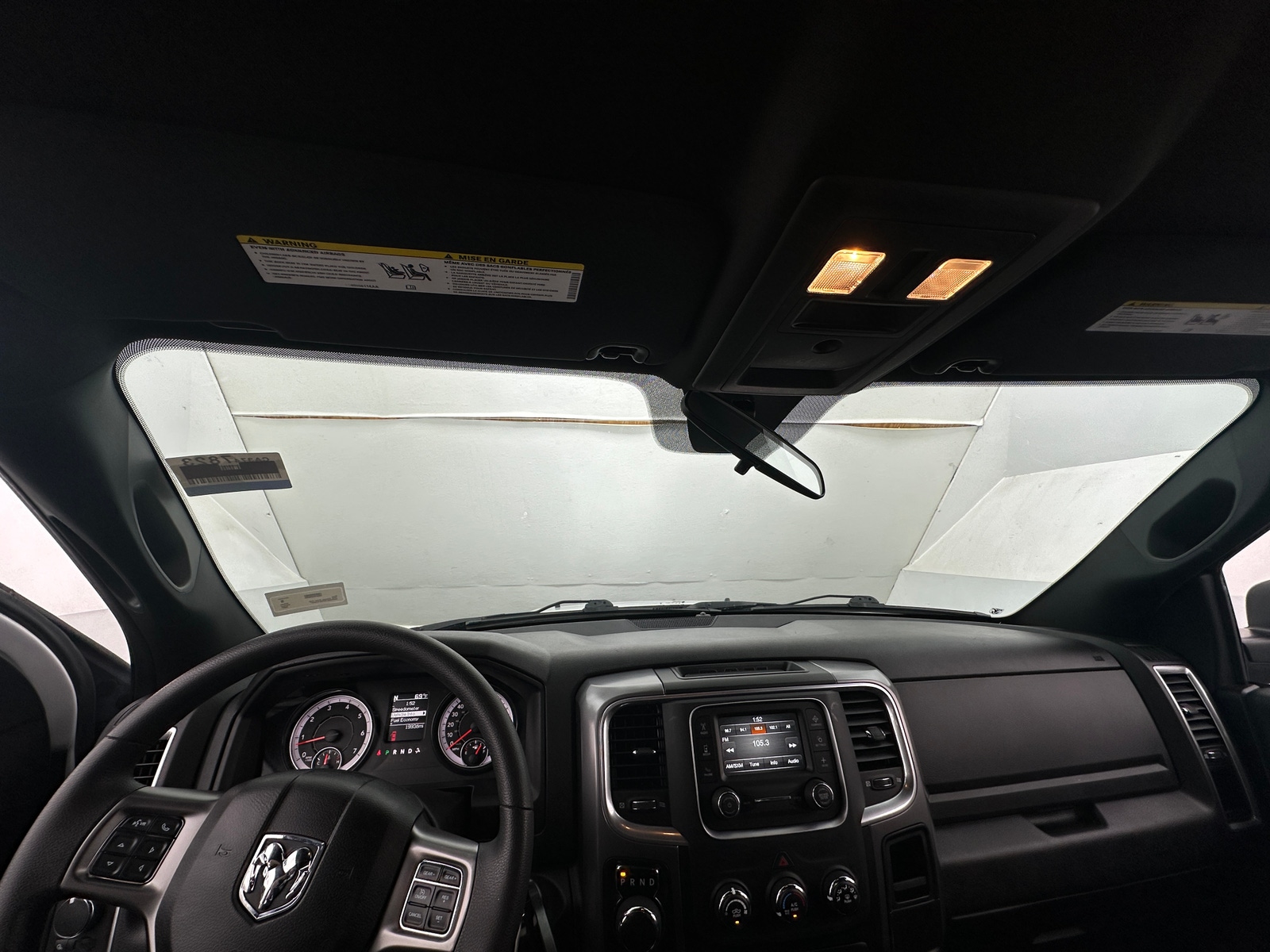 Thumbnail: 2024 RAM 1500 Classic - 3