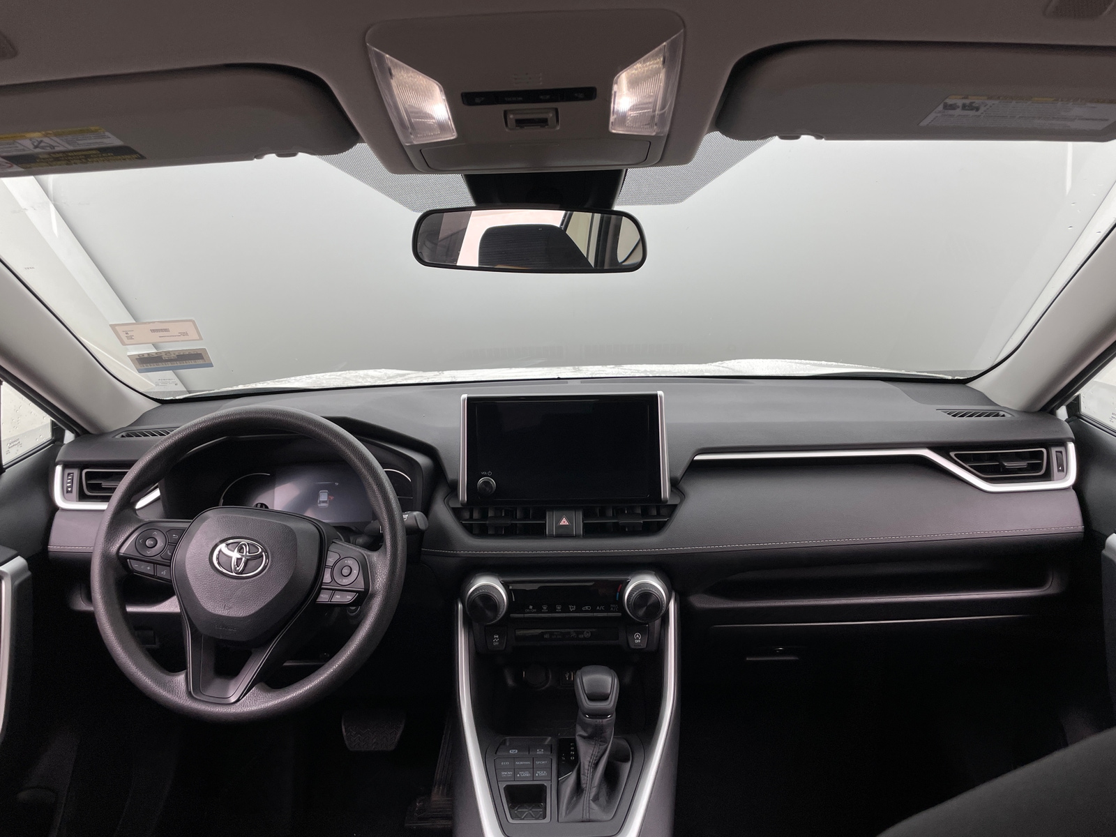 Thumbnail: 2023 Toyota RAV4 - 3