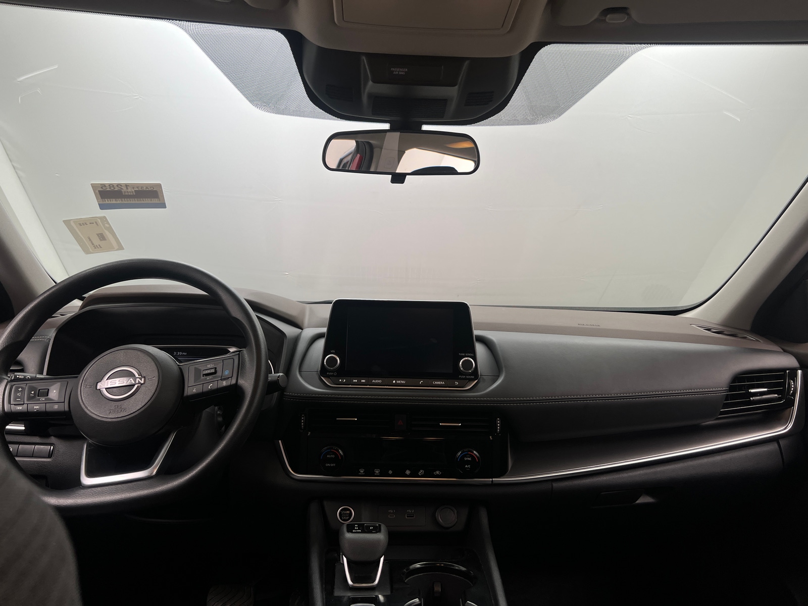 Thumbnail: 2023 Nissan Rogue - 3