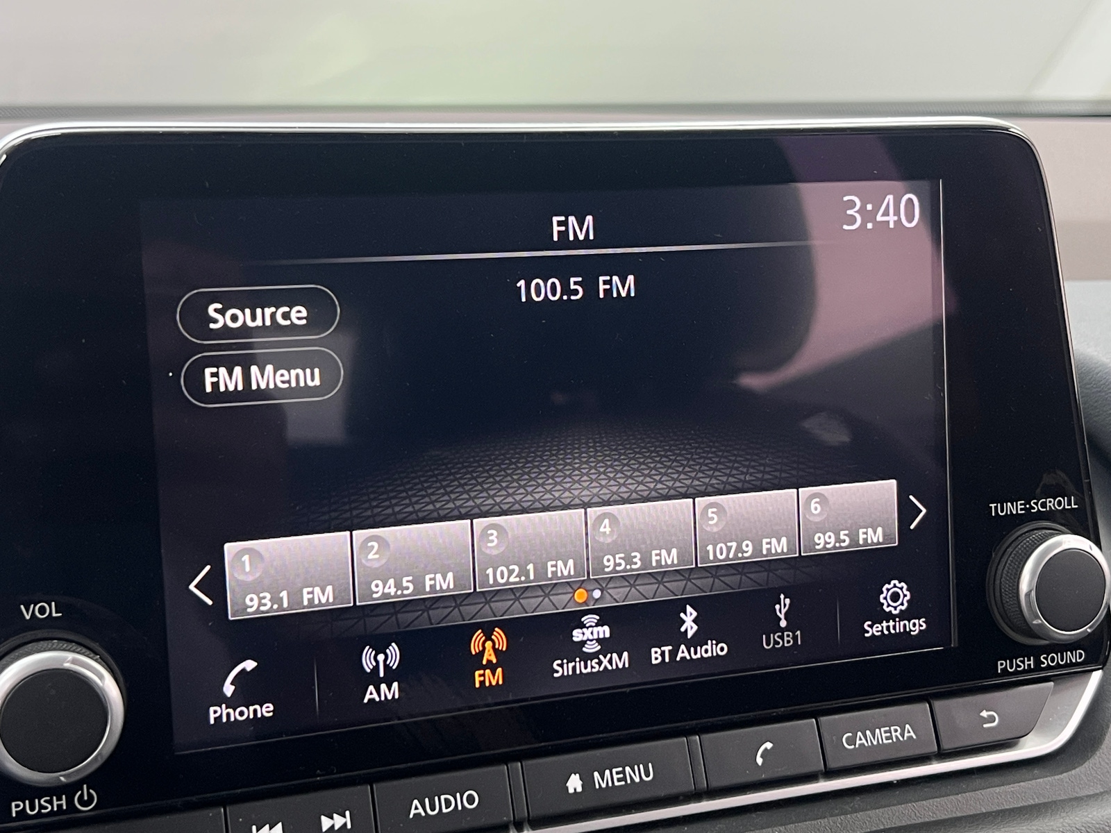 Thumbnail: 2023 Nissan Rogue - 4