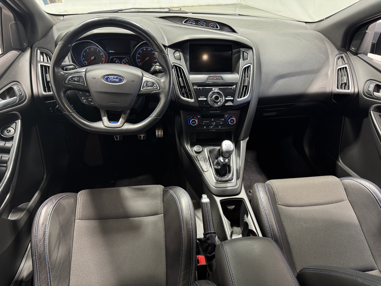 Thumbnail: 2017 Ford Focus - 2