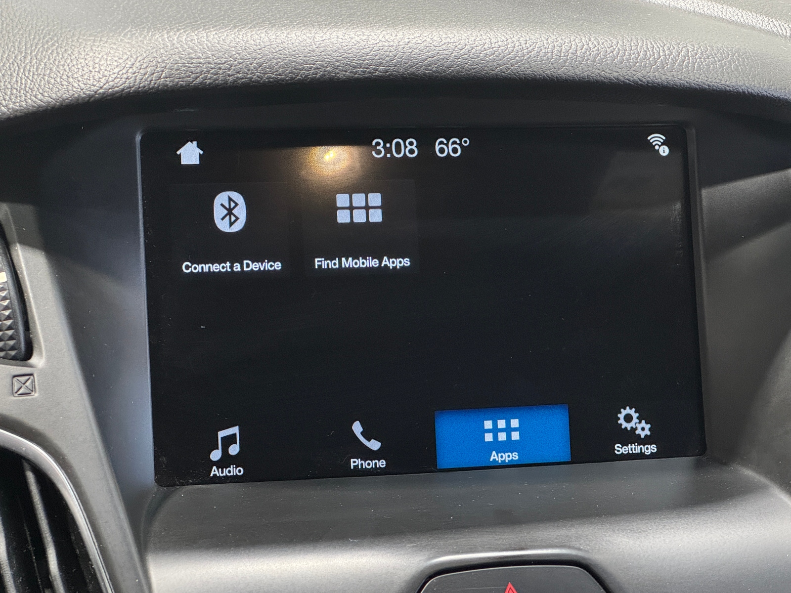 Thumbnail: 2017 Ford Focus - 3