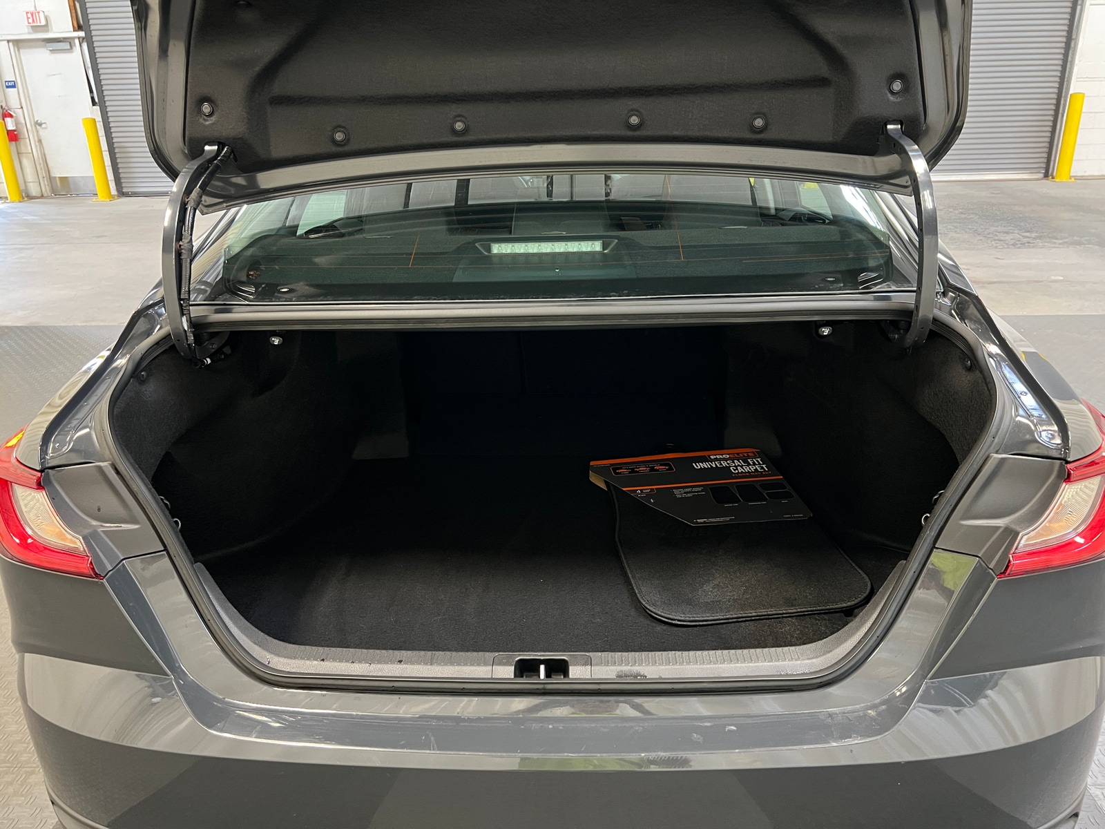 Thumbnail: 2025 Toyota Camry - 7