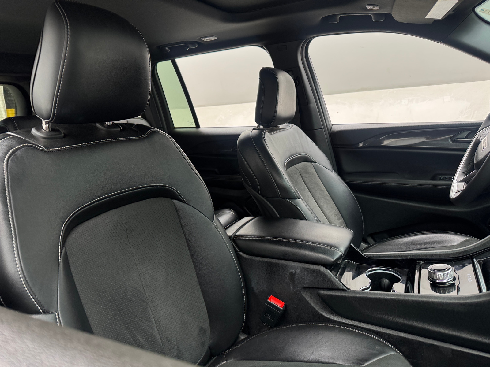 Thumbnail: 2023 Jeep Grand Cherokee - 2