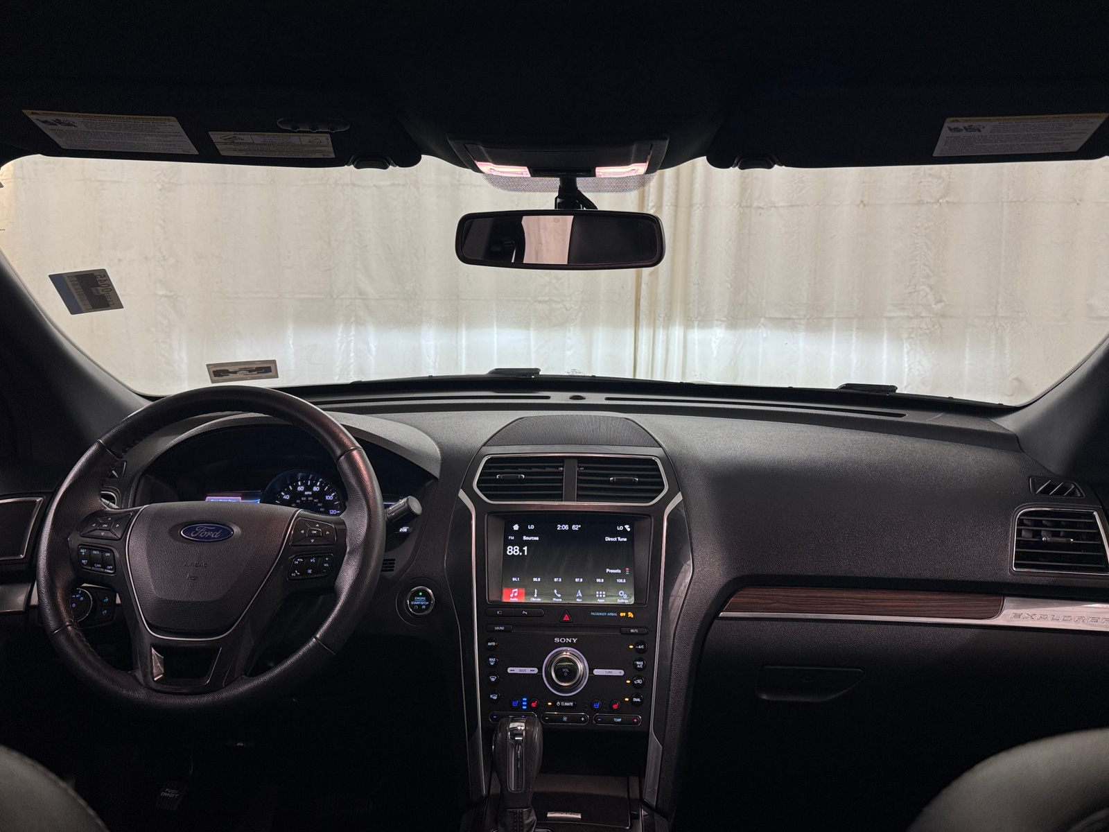 Thumbnail: 2019 Ford Explorer - 2