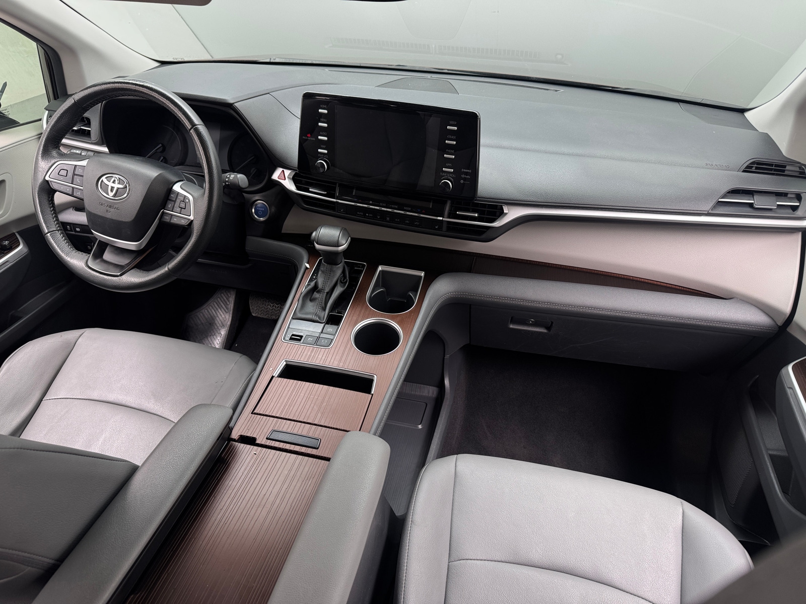 Thumbnail: 2024 Toyota Sienna - 2