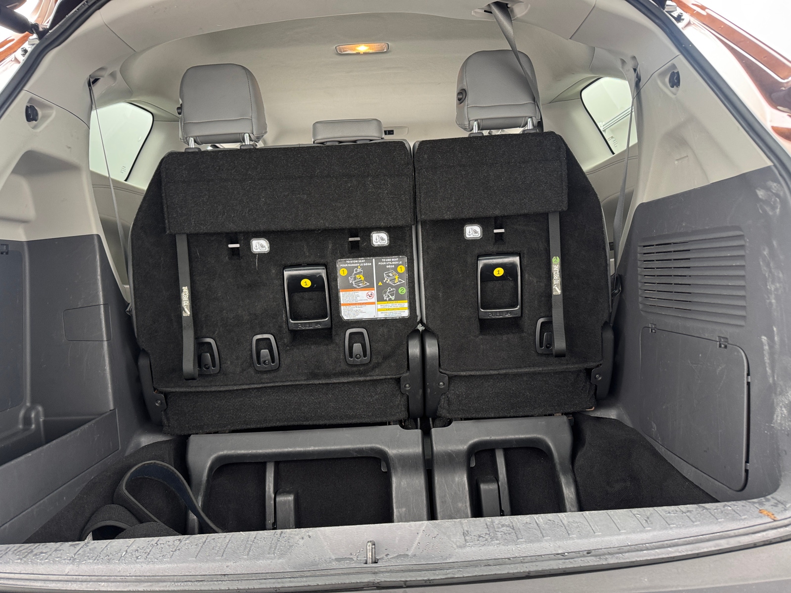 Thumbnail: 2024 Toyota Sienna - 6