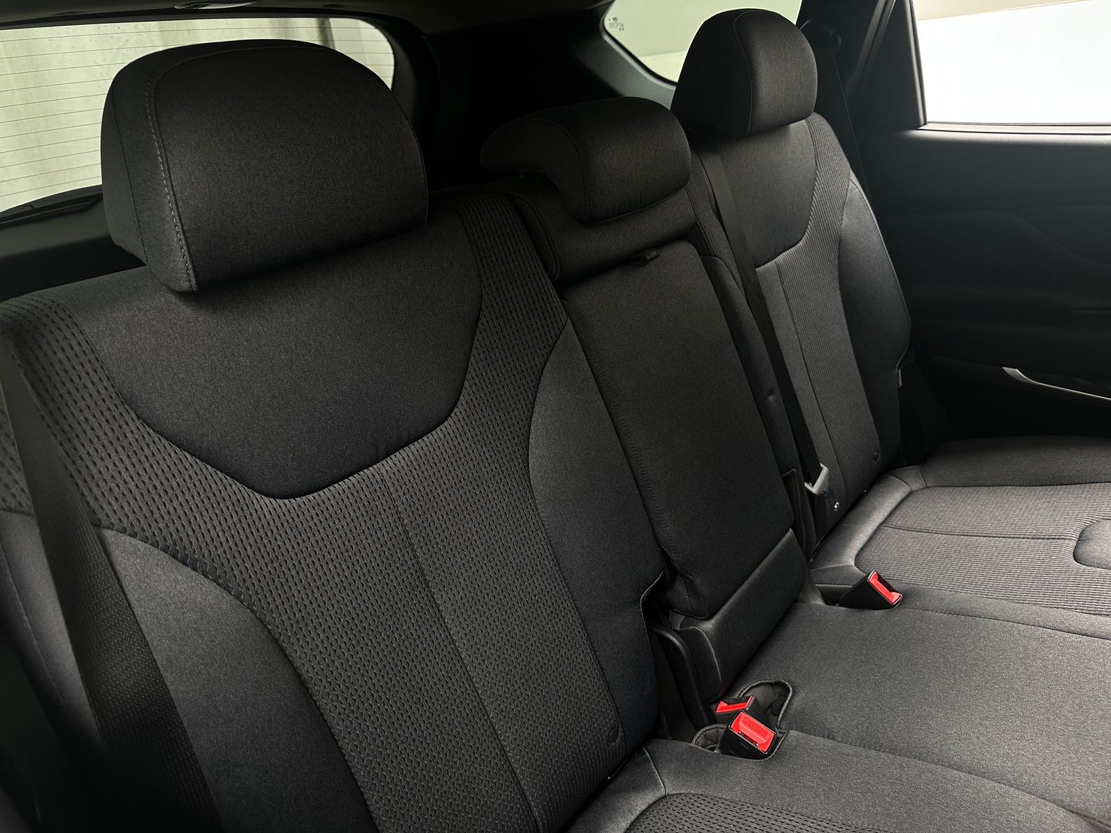 Thumbnail: 2019 Hyundai Santa Fe - 6