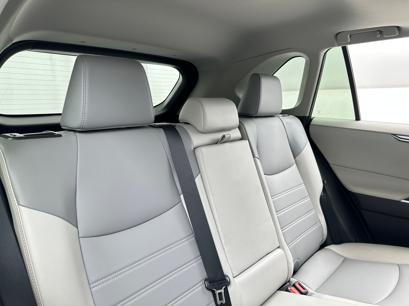 Thumbnail: 2022 Toyota RAV4 - 5