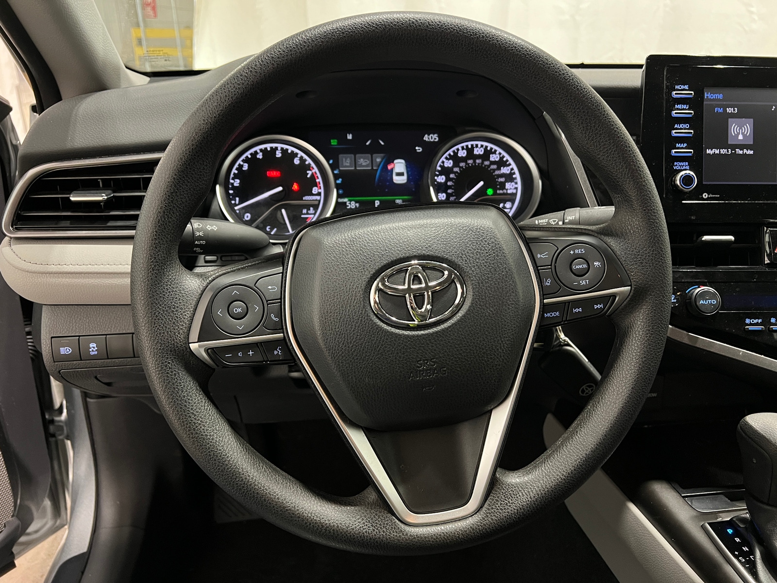 Thumbnail: 2022 Toyota Camry - 5