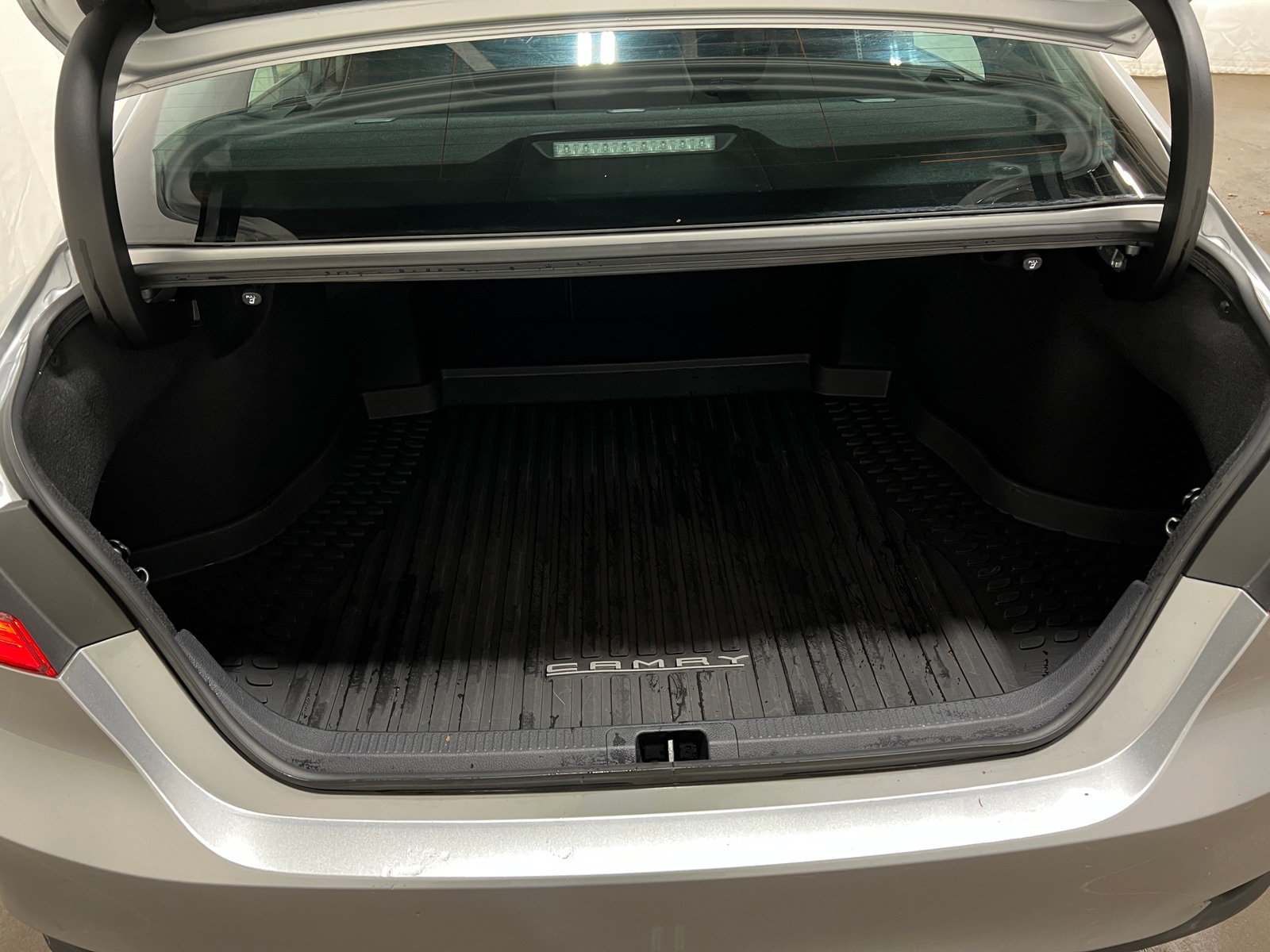 Thumbnail: 2022 Toyota Camry - 7