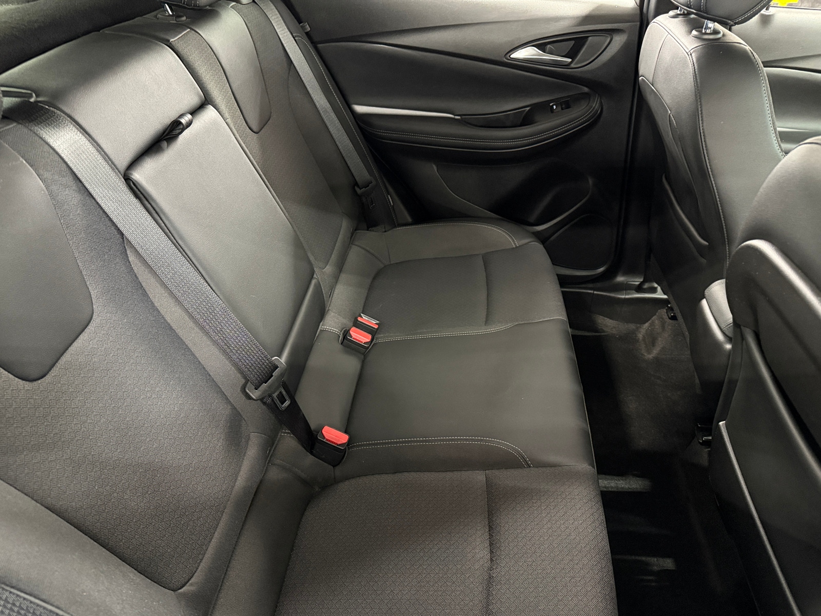 Thumbnail: 2021 Buick Encore GX - 5