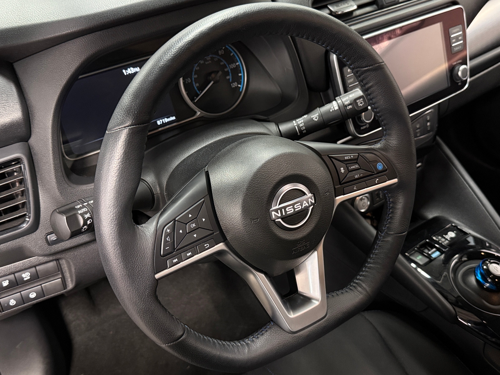 Thumbnail: 2024 Nissan Leaf - 5