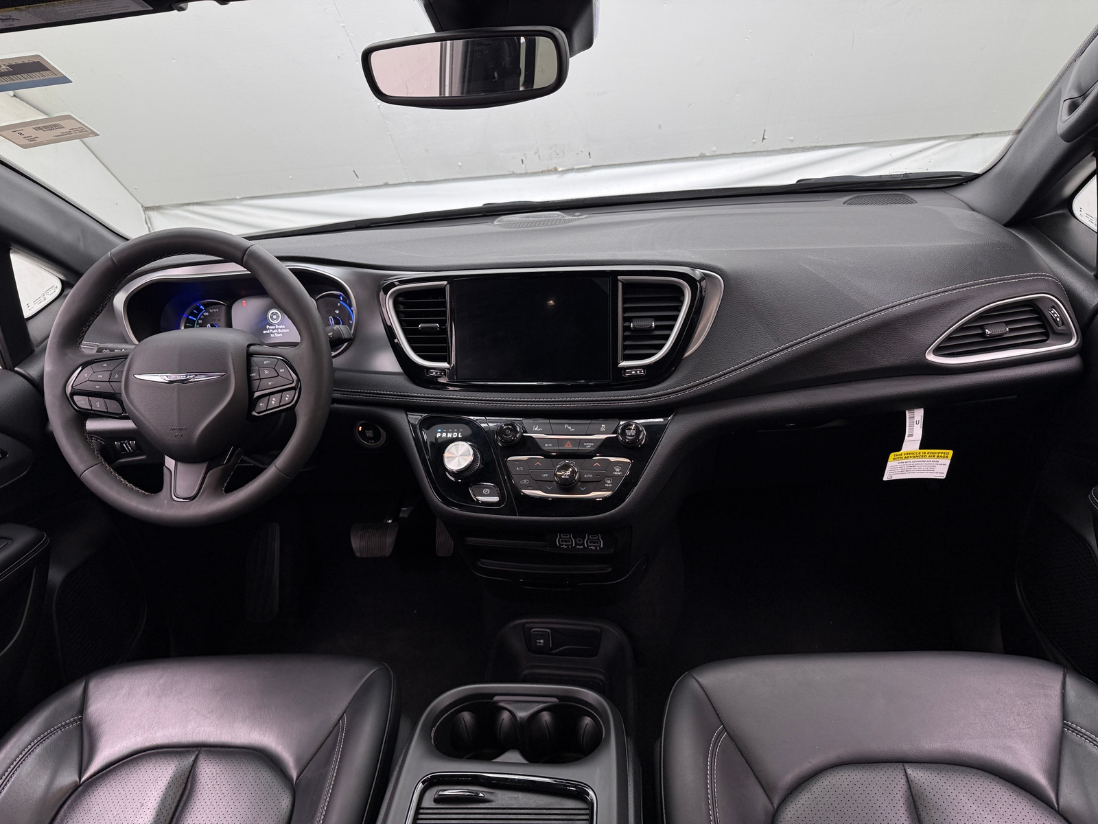 Thumbnail: 2023 Chrysler Pacifica - 2