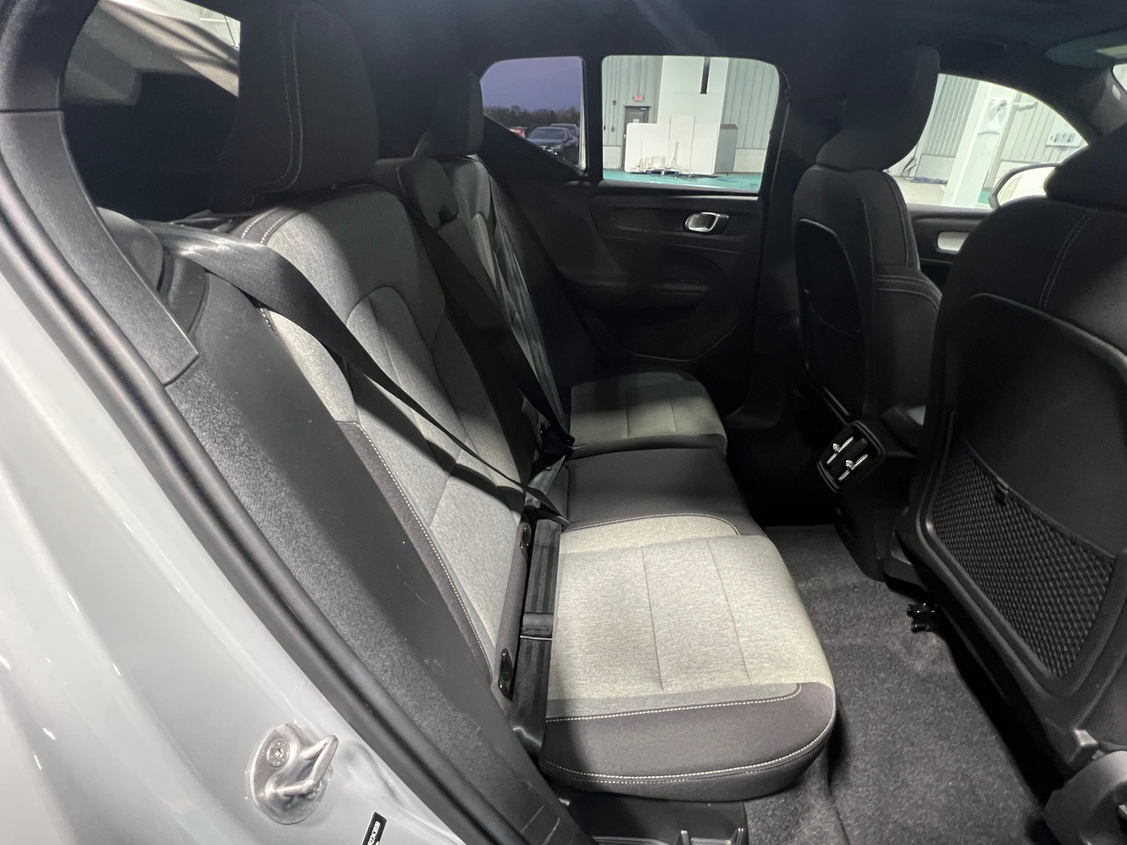 Thumbnail: 2024 Volvo XC40 - 6