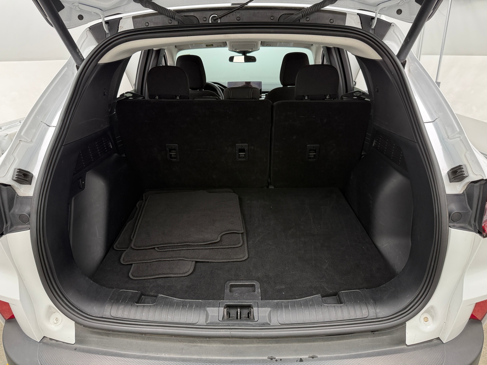 Thumbnail: 2024 Ford Escape - 7