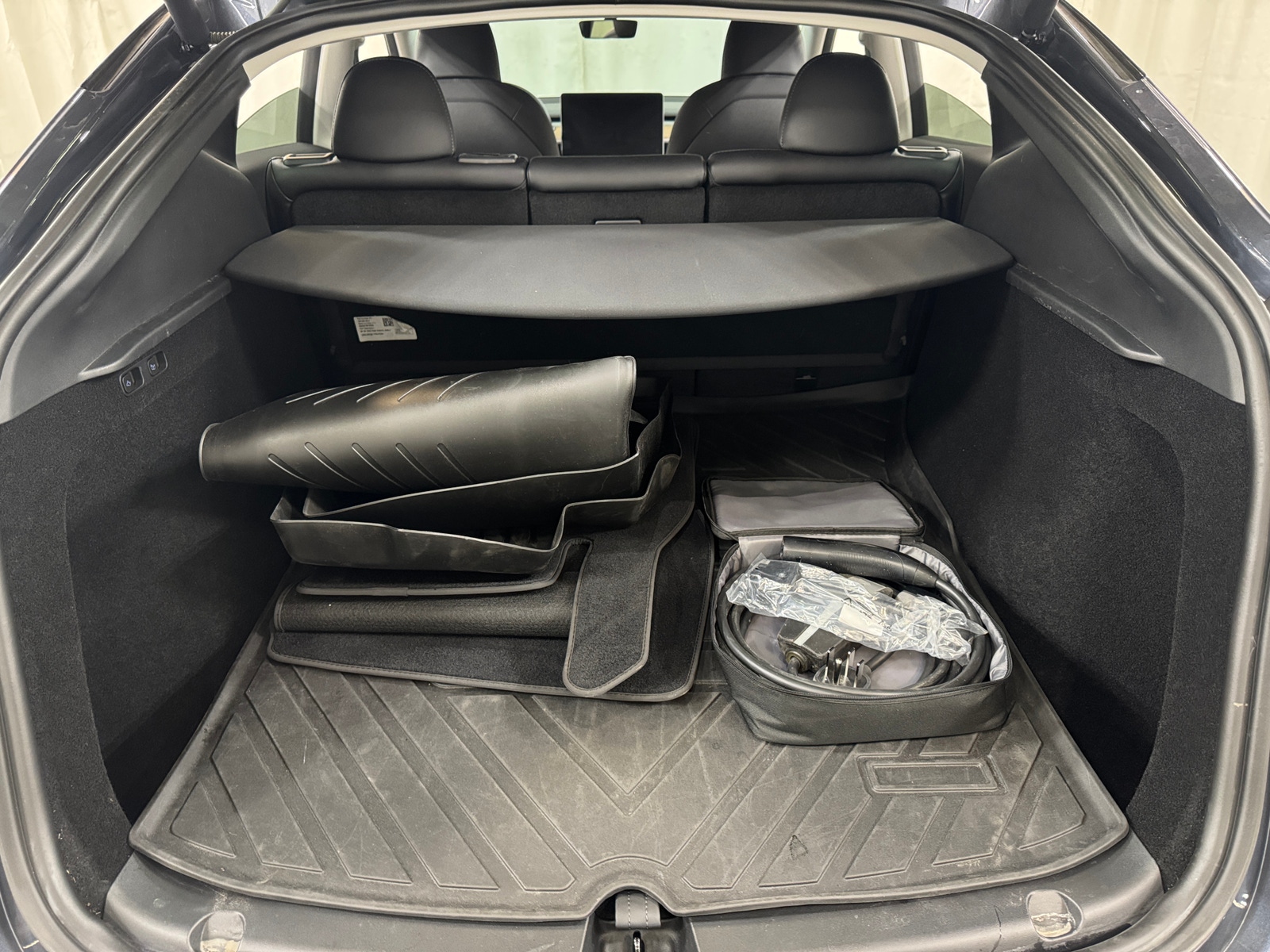 Thumbnail: 2023 Tesla Model Y - 5