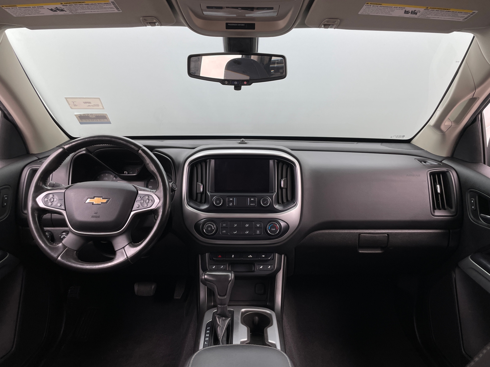 Thumbnail: 2019 Chevrolet Colorado - 3