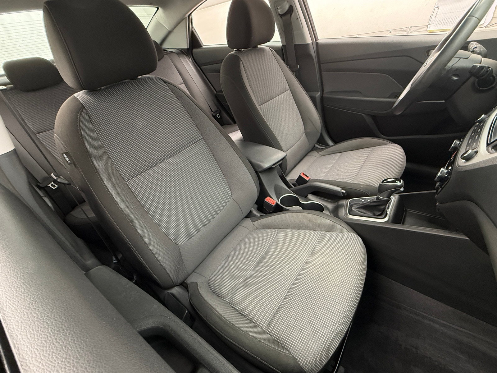 Thumbnail: 2022 Hyundai Accent - 2