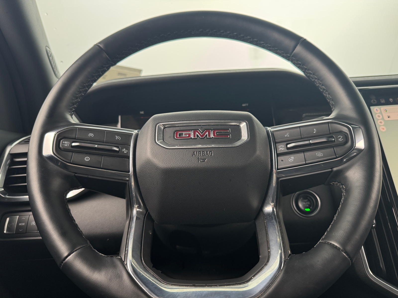 Thumbnail: 2025 GMC Acadia - 5