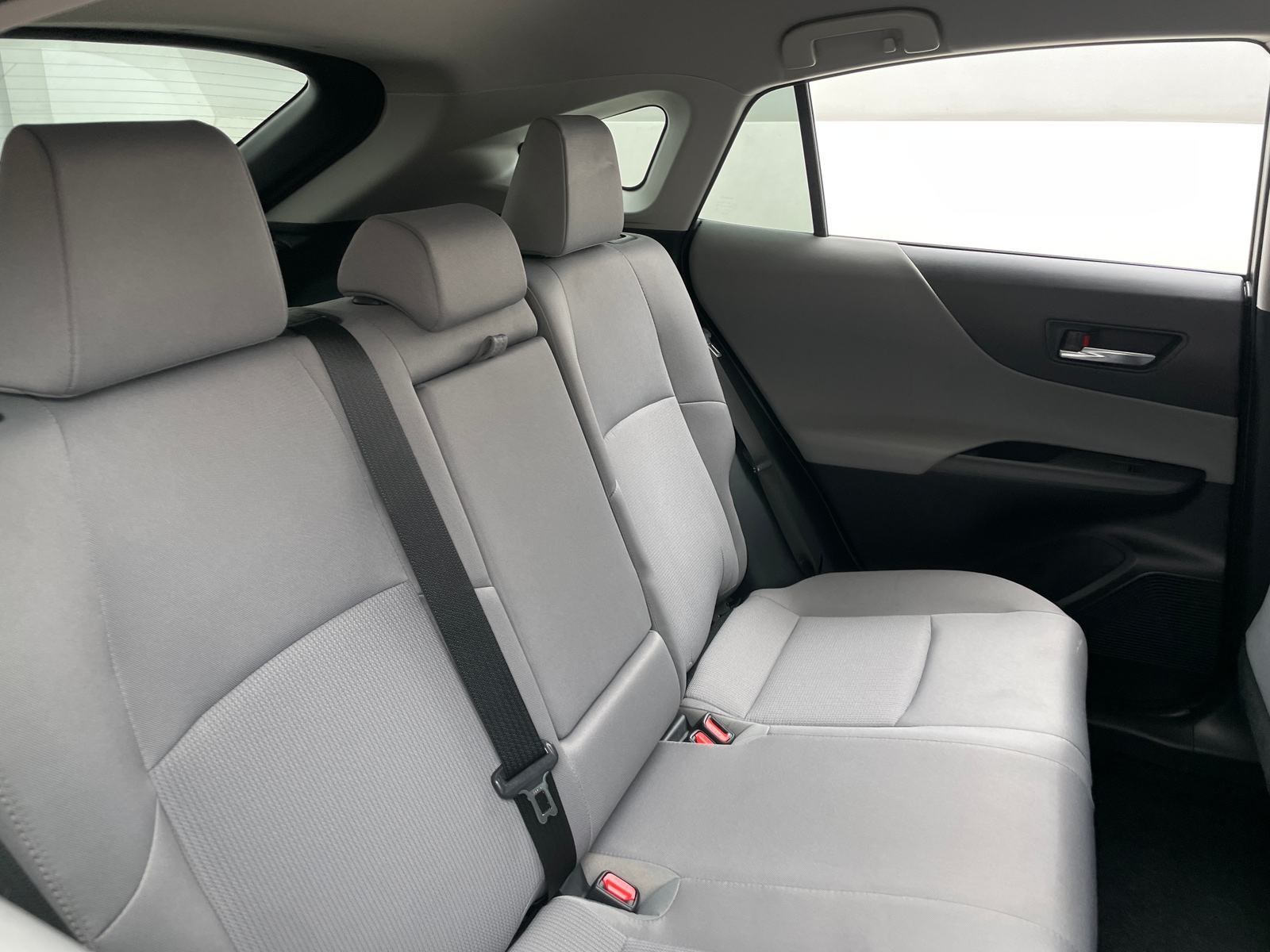 Thumbnail: 2021 Toyota Venza - 6