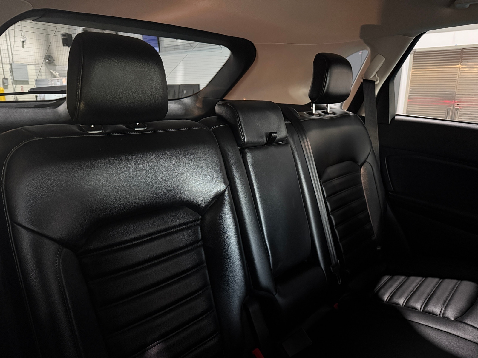 Thumbnail: 2019 Ford Edge - 5