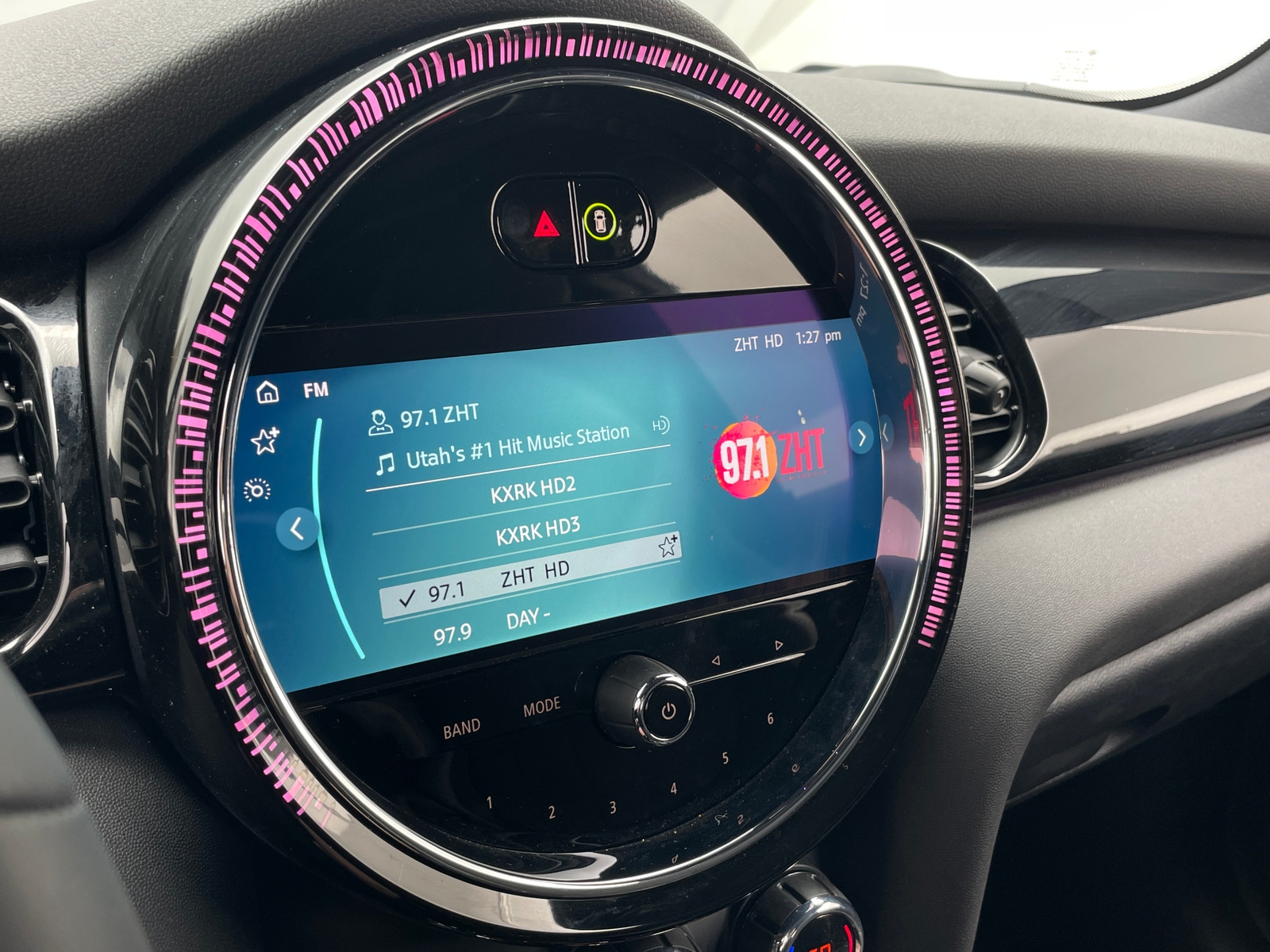 Thumbnail: 2023 MINI Cooper Hardtop - 3