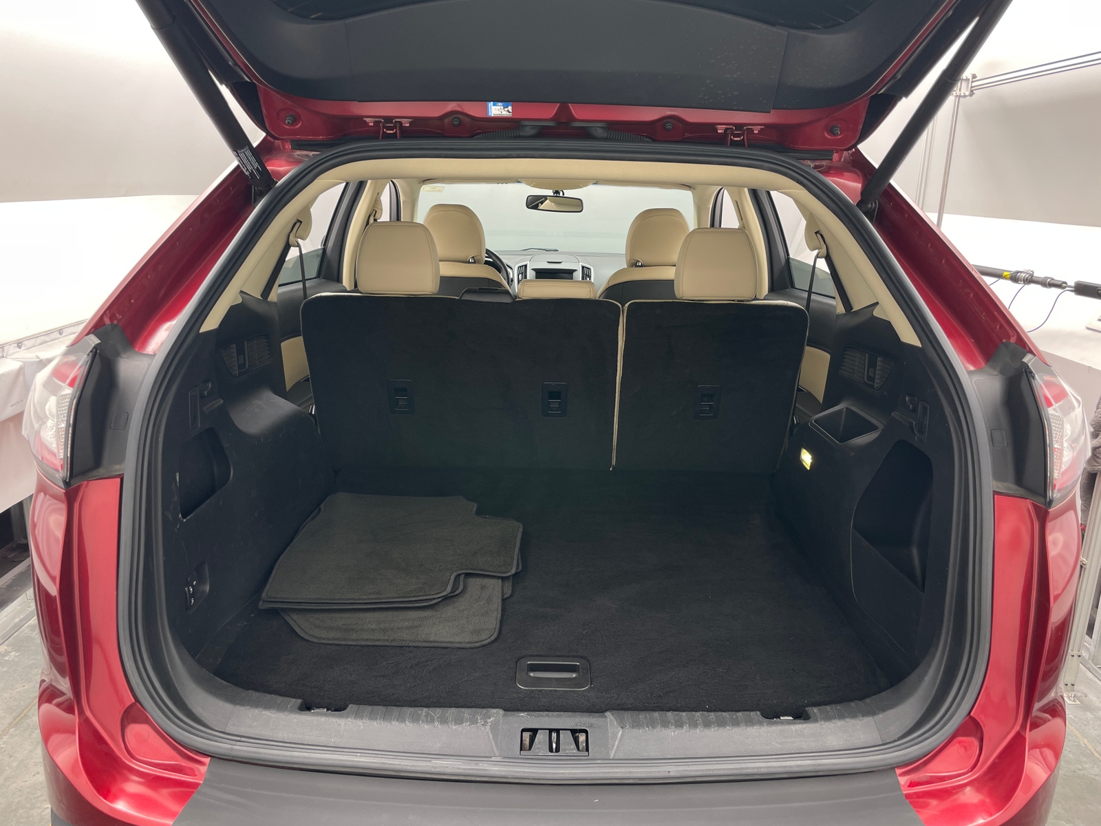 Thumbnail: 2015 Ford Edge - 6