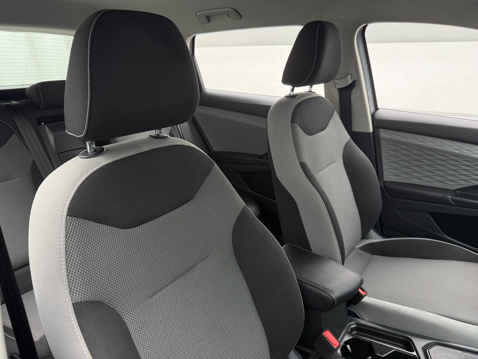 Thumbnail: 2023 Volkswagen Taos - 2