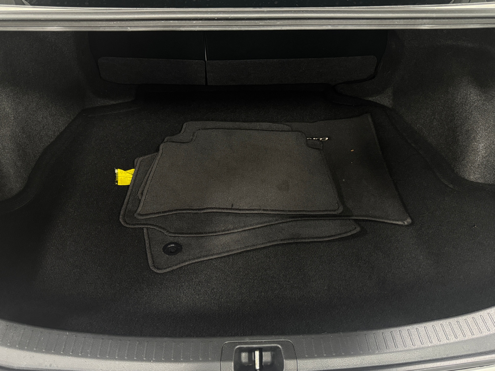 Thumbnail: 2025 Toyota Corolla - 7