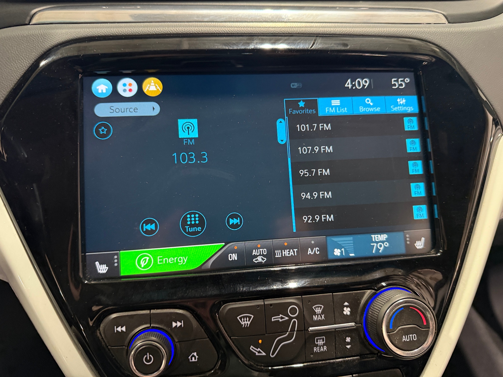 Thumbnail: 2021 Chevrolet Bolt EV - 3