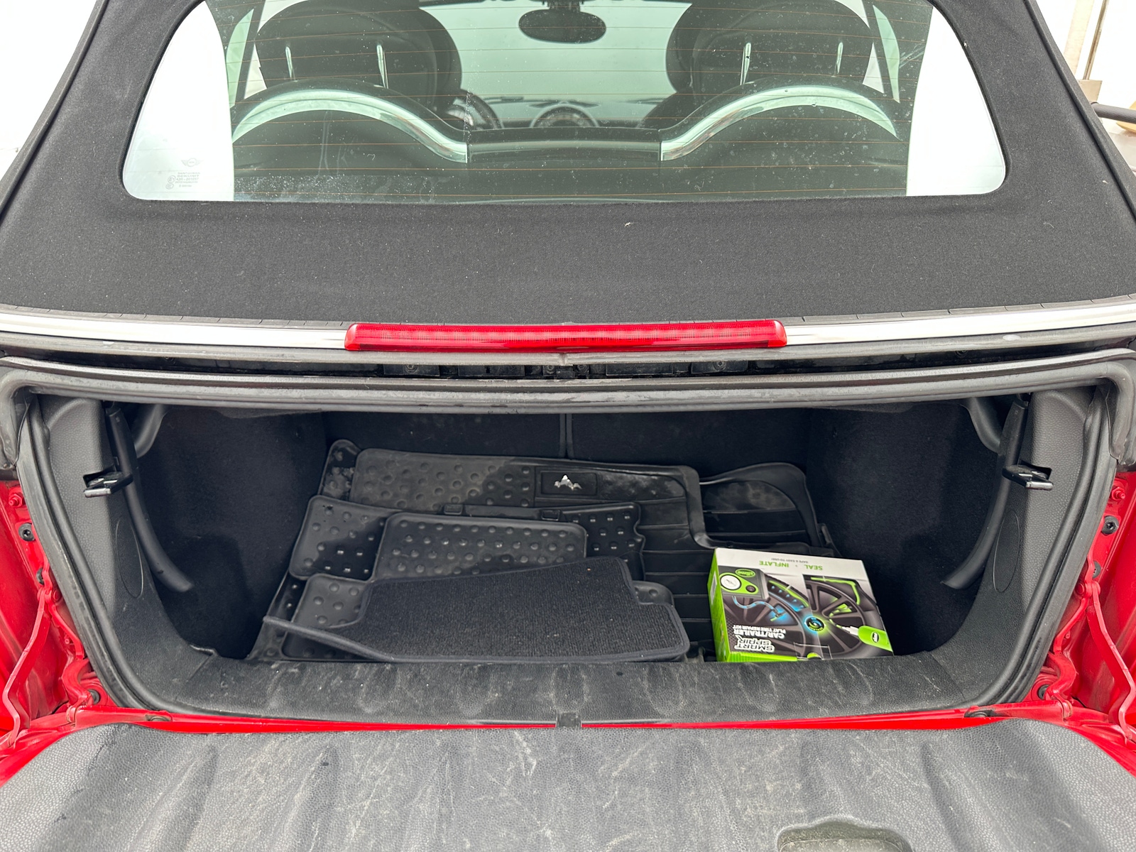 Thumbnail: 2014 MINI Cooper Convertible - 6