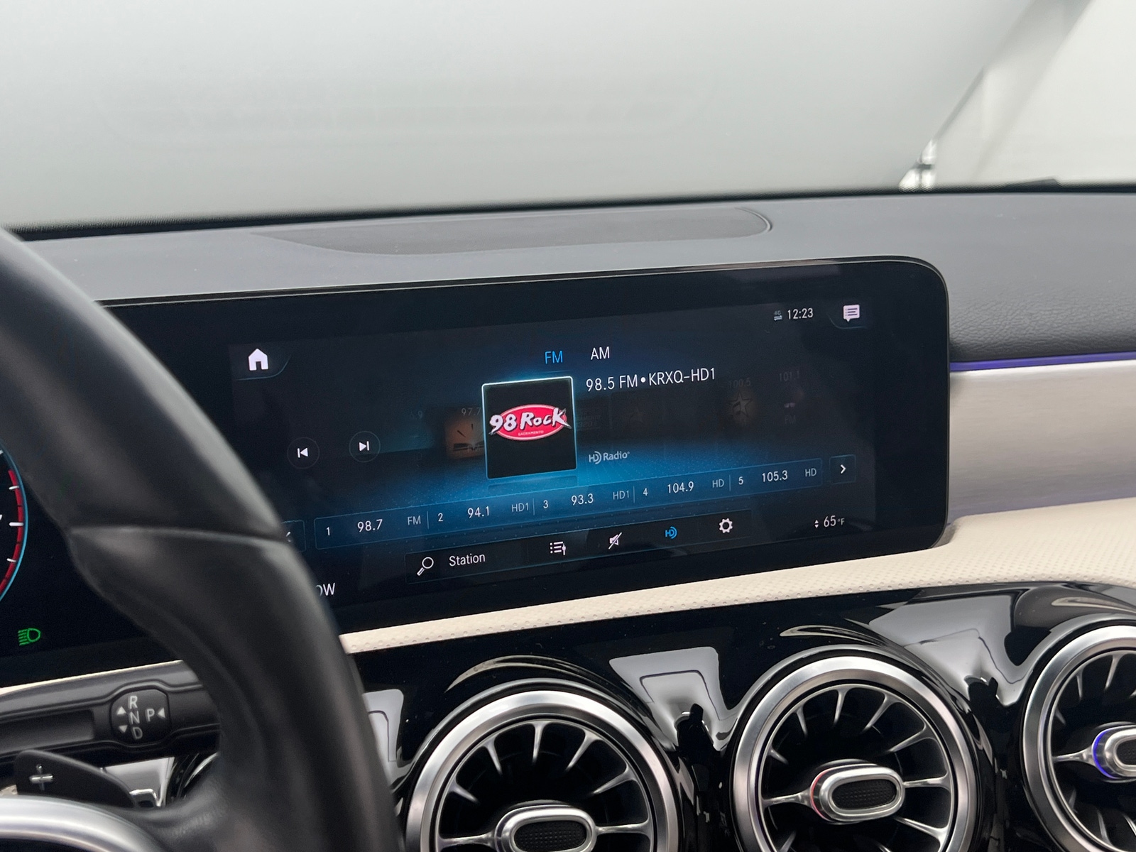 Thumbnail: 2021 Mercedes-Benz A-Class - 3