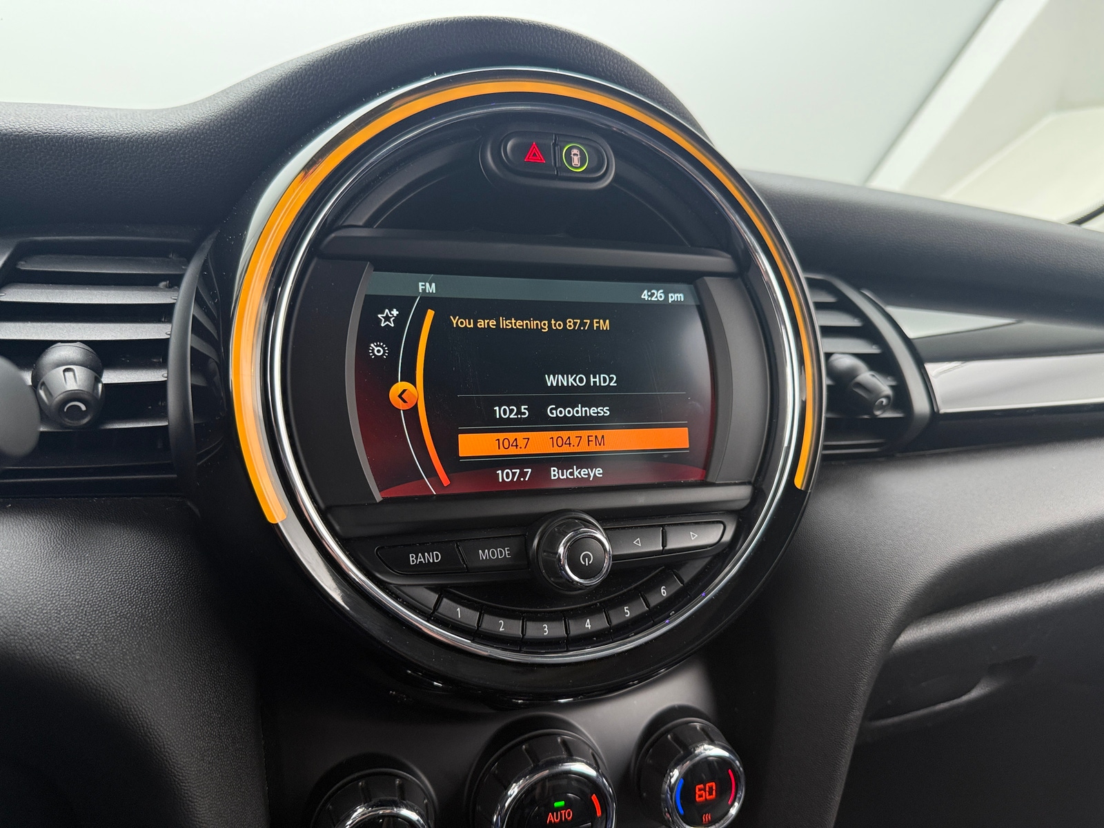 Thumbnail: 2020 MINI Cooper Hardtop - 3