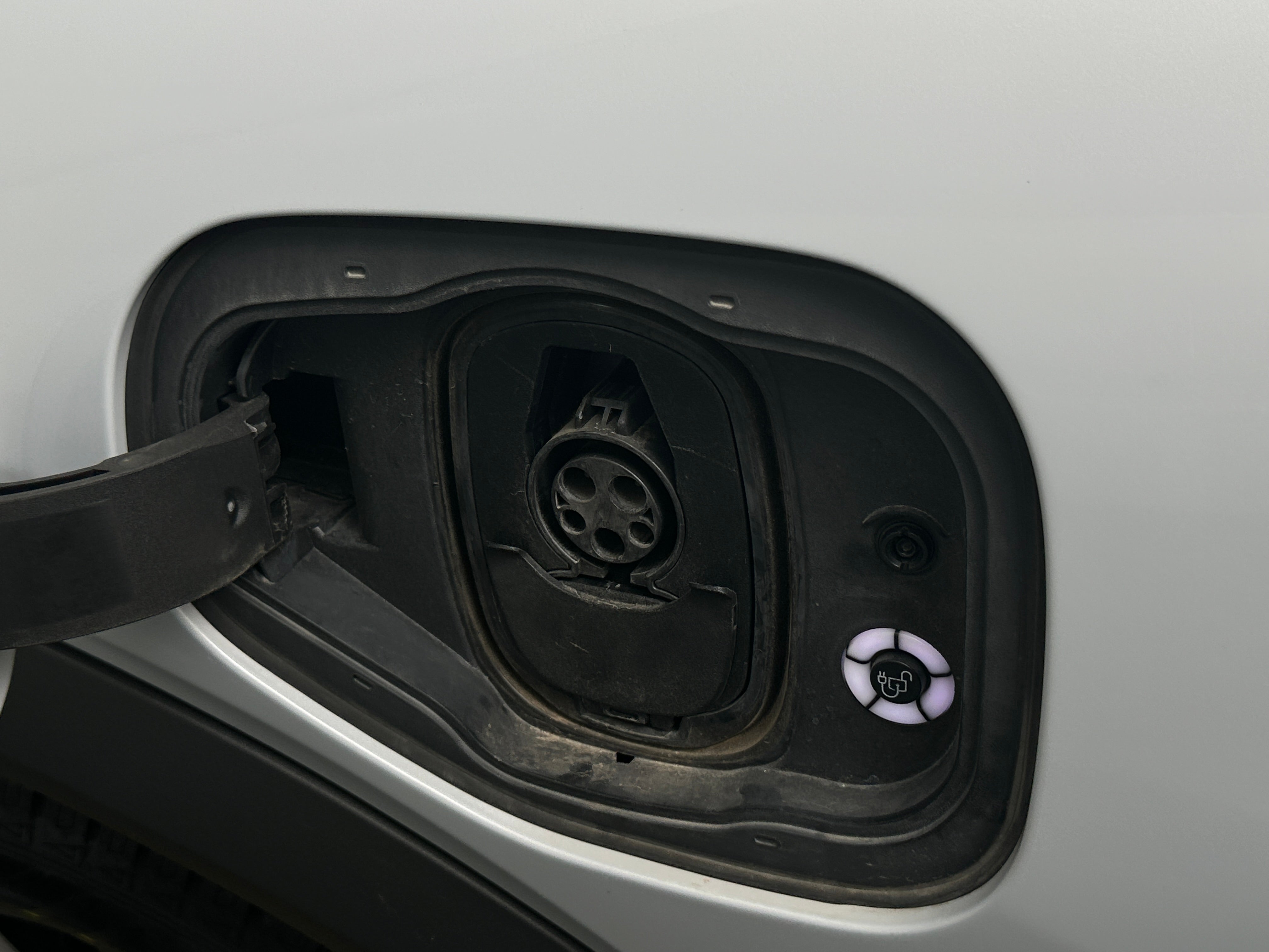 Used 2021 Ford Mustang Mach-E Select RWD with VIN 3FMTK1RMXMMA49420 for sale in Oak Creek, WI