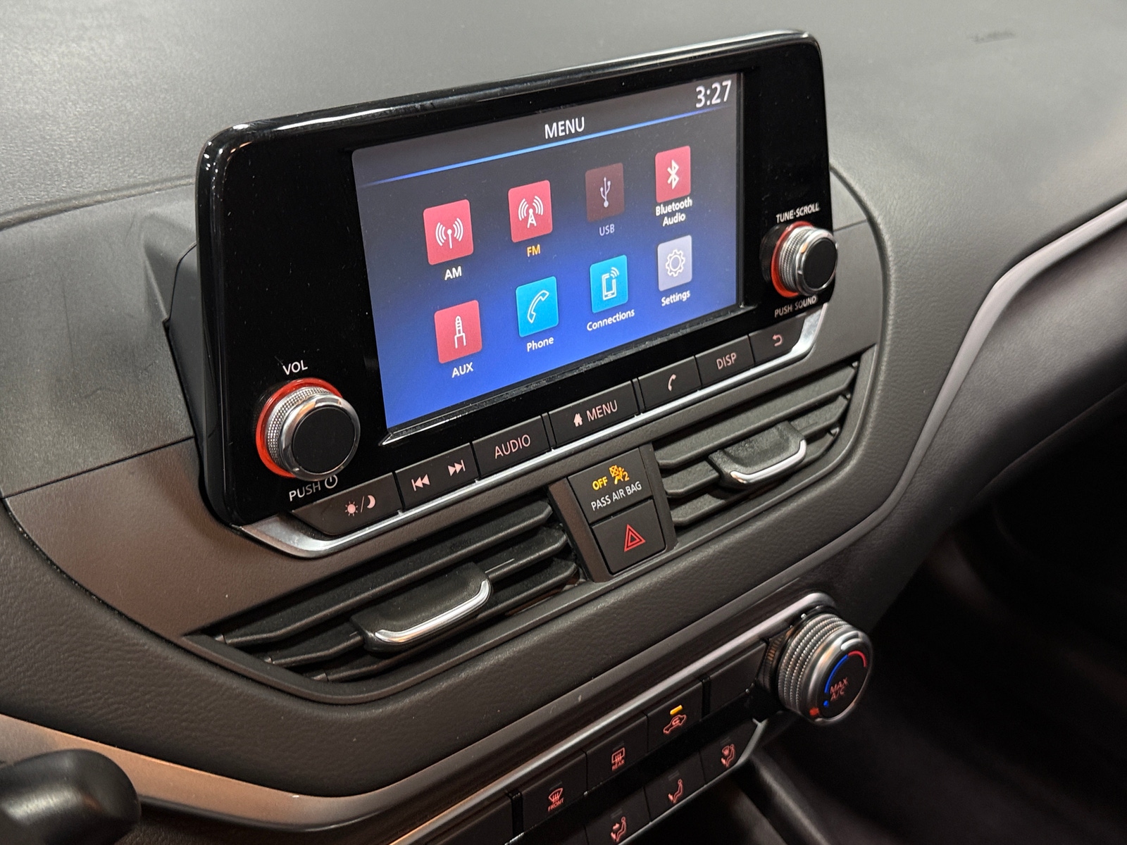 Thumbnail: 2023 Nissan Altima - 4