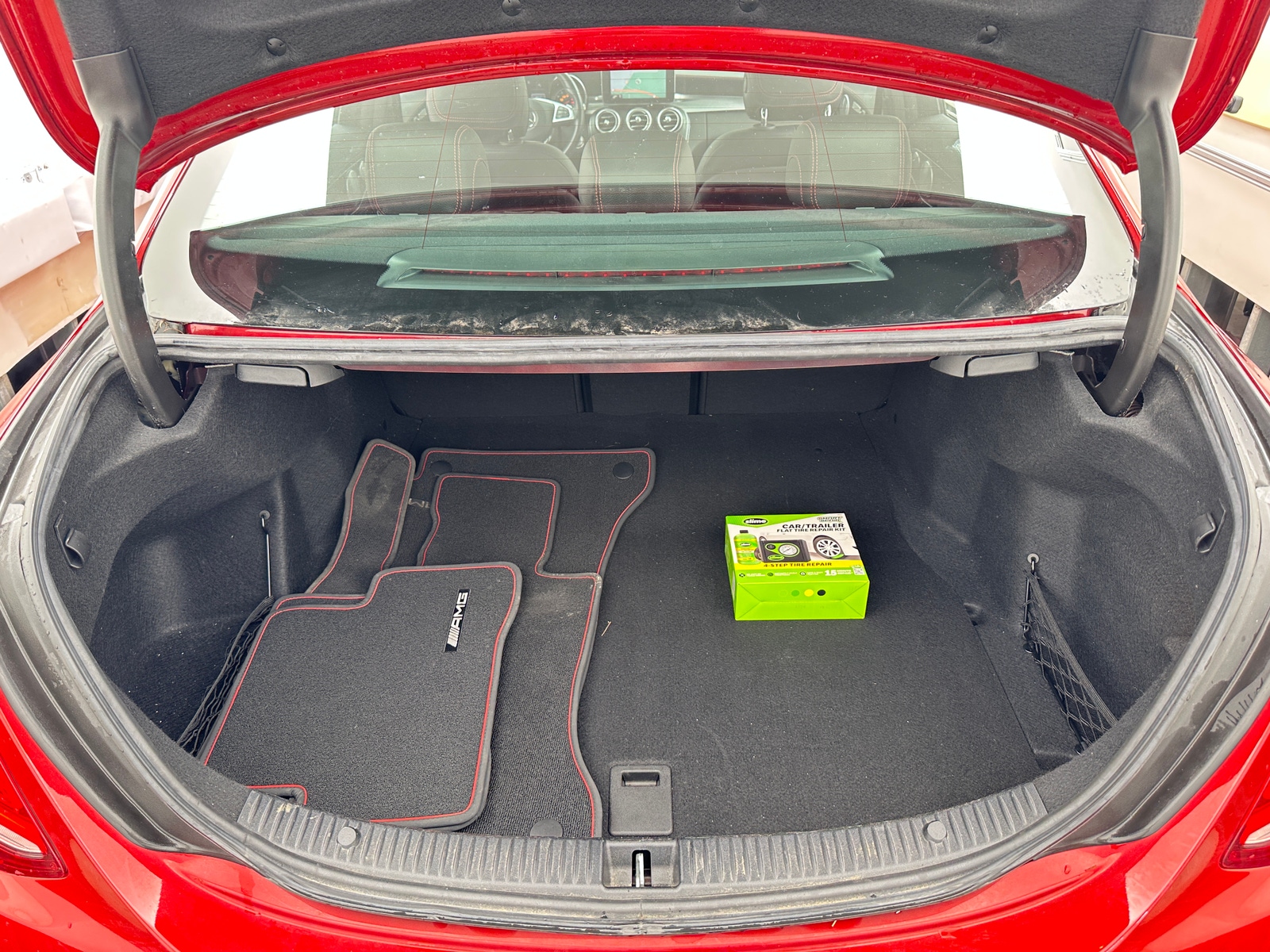 Thumbnail: 2016 Mercedes-Benz C-Class - 6